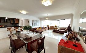 AMPLO APTO QUADRA MAR 1SUITE e 2QUARTOS 50M DA PRAIA LINDA VISTA